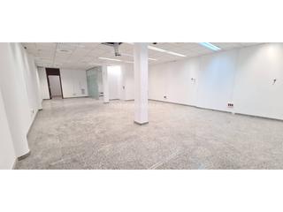 Lloguer Local Comercial a Major 95. Local en alquiler en sant celoni