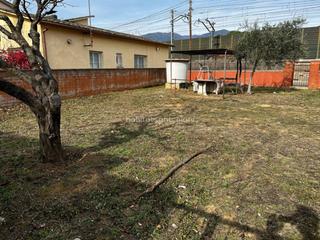 Solar industrial  Girona. Solar en venta en riells i viabrea