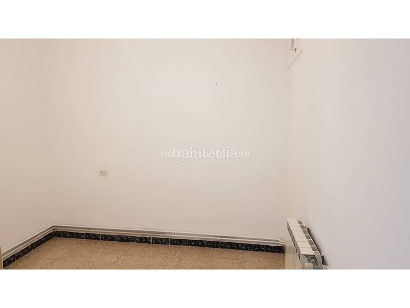 Foto 4b0e74a9-7852-44a0-9843-125b94c0f2f6. Lloguer pis amb calefacció a Sant Celoni