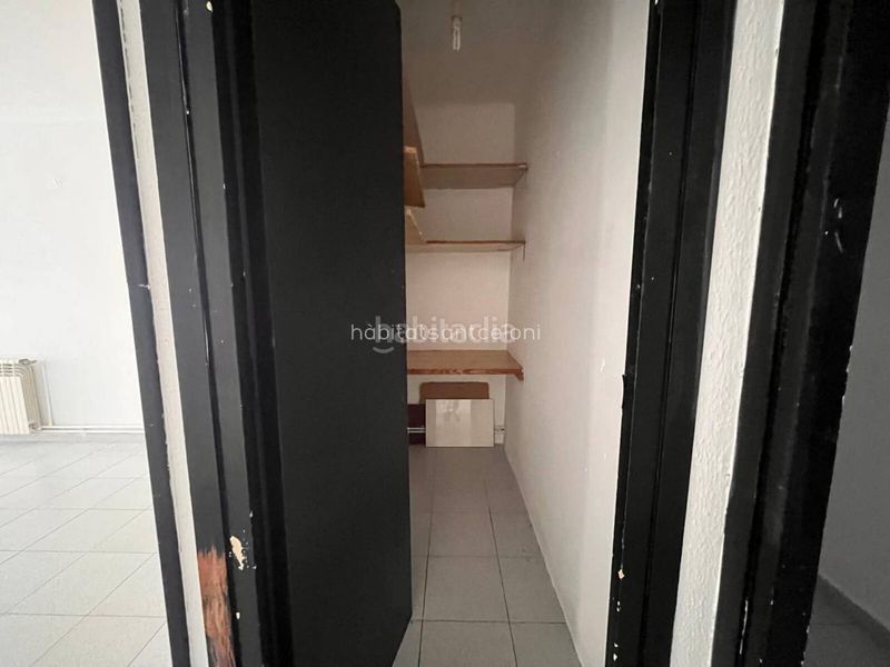 Foto b9a17295-4cdc-4f16-a9fa-33b20efb2c03. Pis a Sant Celoni
