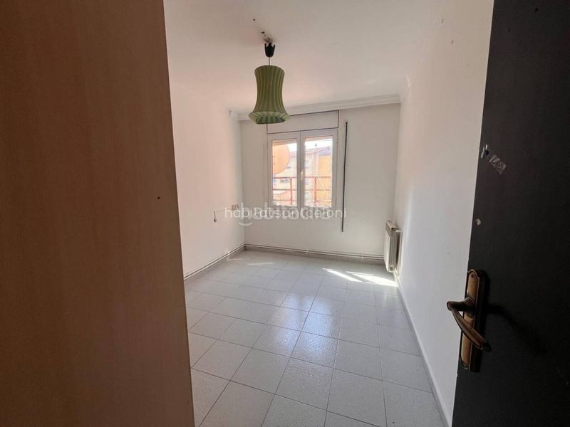 Foto dfe14bd9-f186-41cd-834d-e2c5f90f42d2. Pis a Sant Celoni