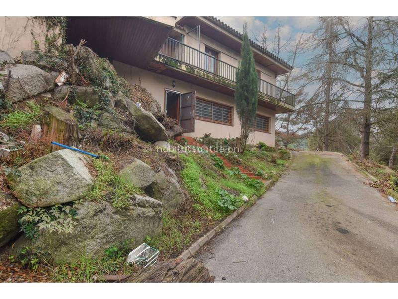 Foto 0e389cc0-0cf4-47e5-b865-aa1cee2f0ee3. Casa amb aparcament piscina a Roca del Vallès (La)