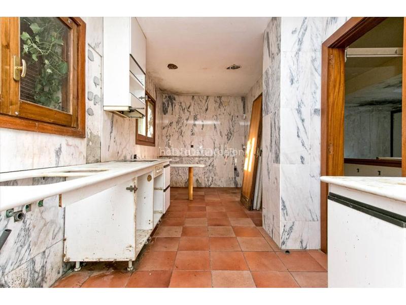 Foto eeda5d29-4864-4c4f-a786-16d19b910892. Casa amb aparcament piscina a Roca del Vallès (La)