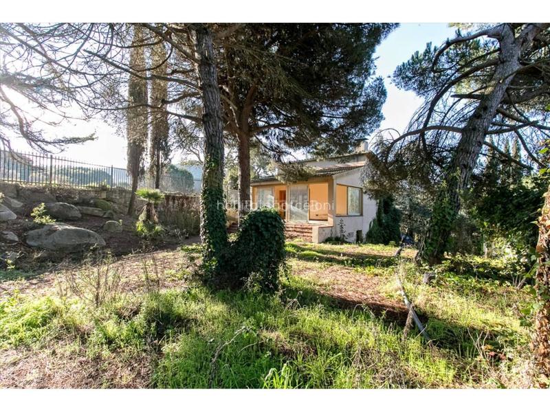 Foto feb11731-8ec6-4ebb-8a3b-8dedcd3a326a. Casa amb aparcament piscina a Roca del Vallès (La)