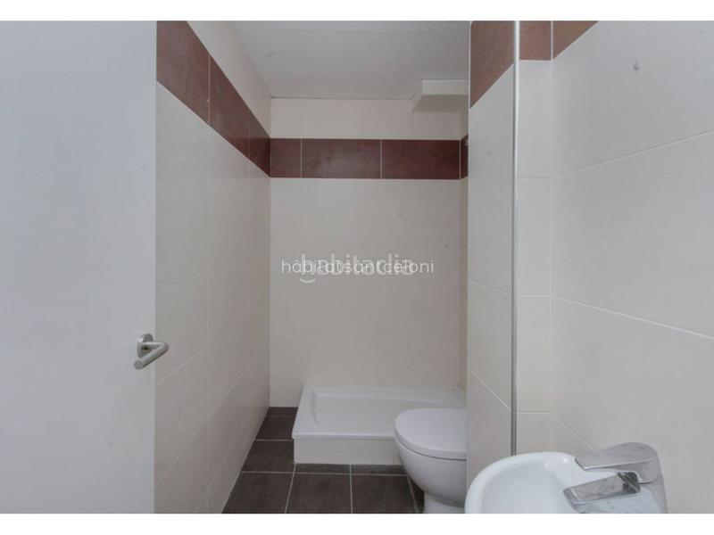 Foto bc95b5e6-dd1f-4910-88b8-3202a96048cf. Appartamento in enric gayarre 21 in Roca del Vallès (La)