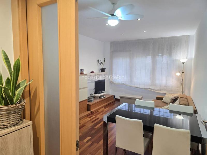 Foto 21b175bb-65c2-4b75-afc1-edf5c5858041. Piso  en venta en Congost Granollers