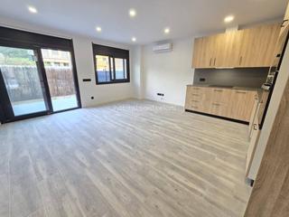 Casa adossada a Sant Celoni. Casa en venta en sant celoni