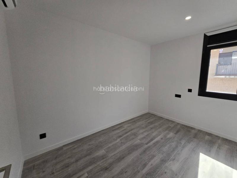 Foto a2d0f869-0783-4f88-a7b6-d10e7f87e5bf. Casa adossada amb calefacció aparcament a Sant Celoni