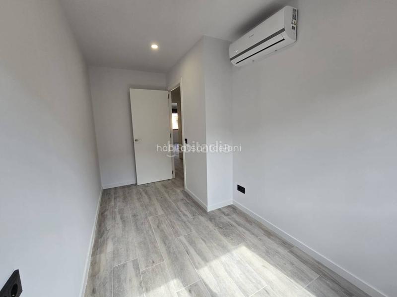 Foto b7ed63c6-bbe5-466b-92ae-13efee1b0555. Casa adossada amb calefacció aparcament a Sant Celoni