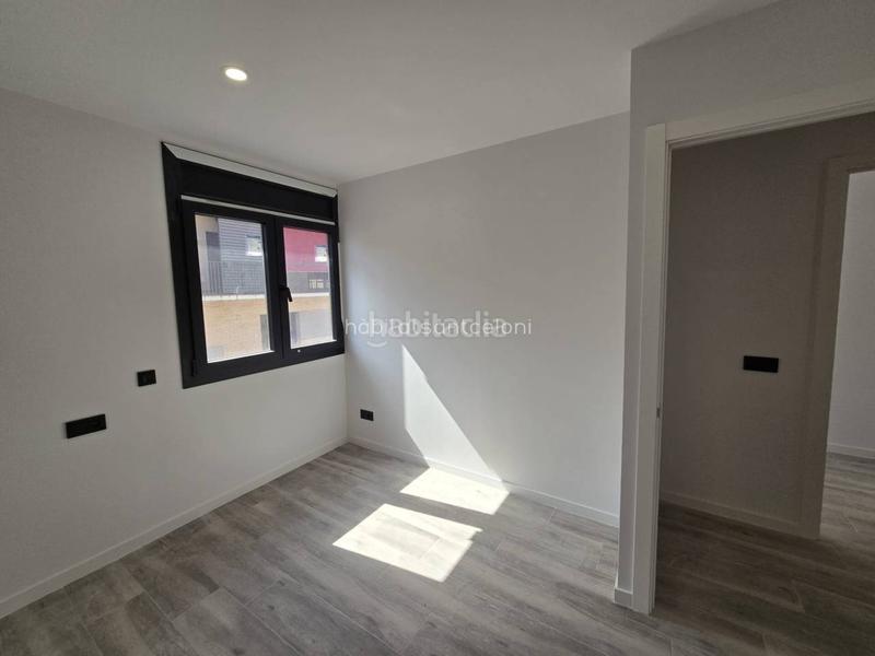 Foto c1700706-419d-47e1-a222-4806f2b7380f. Casa adossada amb calefacció aparcament a Sant Celoni