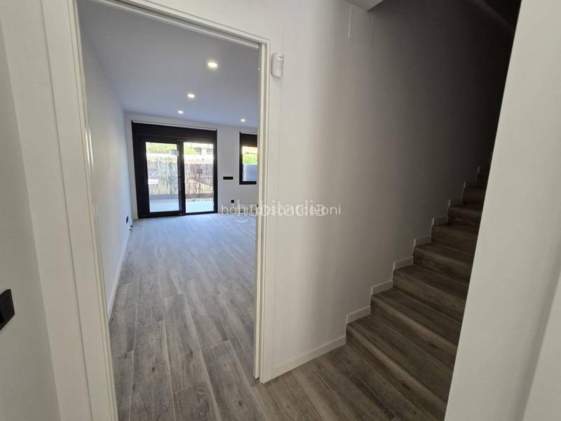 Foto ec1aea61-bcf2-4603-8840-13a1bbbf48da. Casa adossada amb calefacció aparcament a Sant Celoni