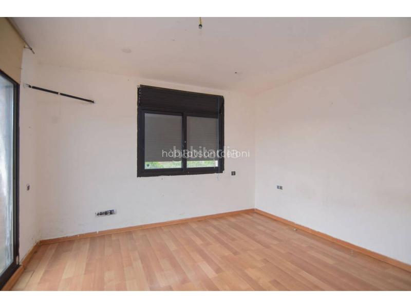 Foto a9ab57e9-4e40-4954-b938-000ac3ed77d7. Casa con parcheggio in Santa Maria de Palautordera