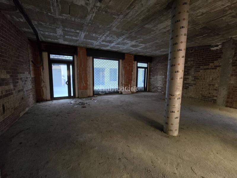 Foto 68f41e0d-7d87-46ee-9d66-df1c942d5f3b. Locale commerciale in guayaquil 38 in Centre Granollers