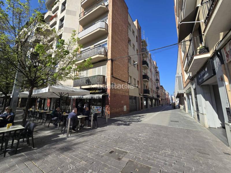 Foto 9842ab20-a7f2-41e3-86ae-2c081e23a6c4. Locale commerciale in guayaquil 38 in Centre Granollers