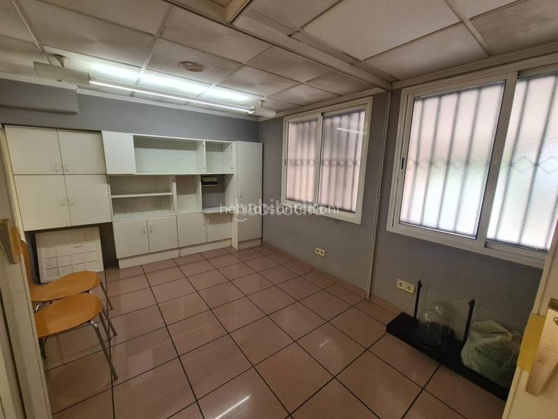 Foto 31a67890-6010-4feb-9317-99a2e4dbabcd. Location local commercial dans Sant Celoni
