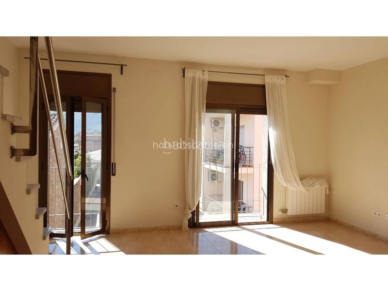 Foto ead6acab-90ec-4f5b-a863-724825a774cb. Duplex with heating parking in Sant Celoni