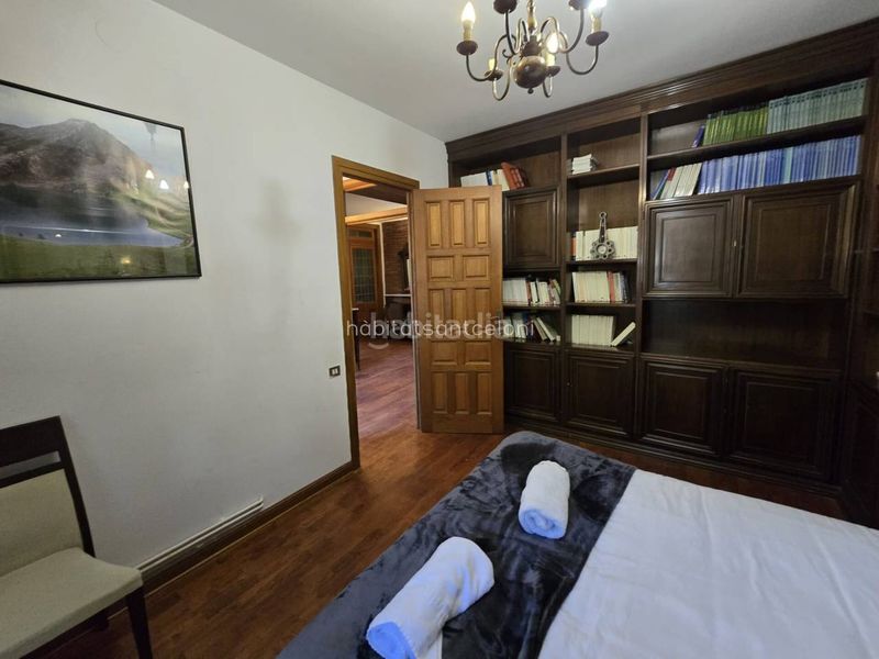Foto 55e8fc12-312c-417c-a665-5b15a9b3d621. Casa amb calefacció aparcament piscina a Franqueses del Vallès (Les)