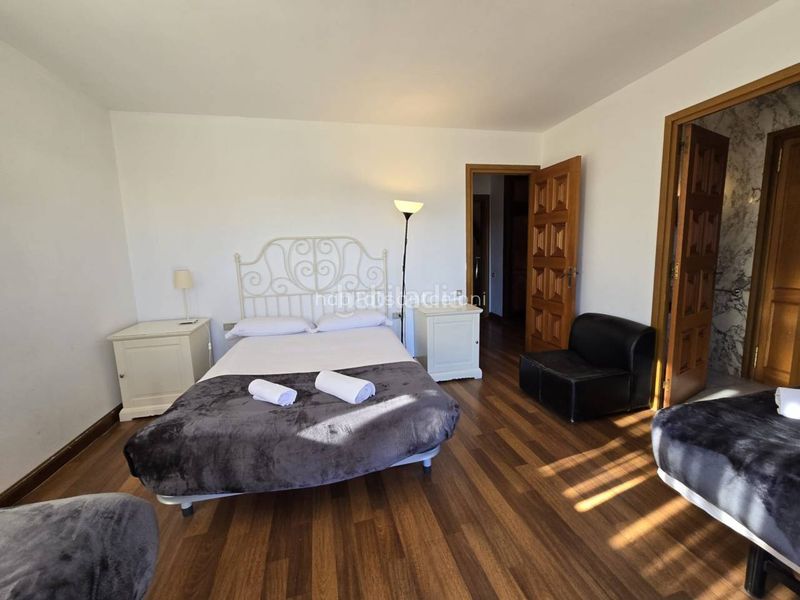 Foto 60c53d86-c843-4379-ac67-e2bc22018158. Casa amb calefacció aparcament piscina a Franqueses del Vallès (Les)