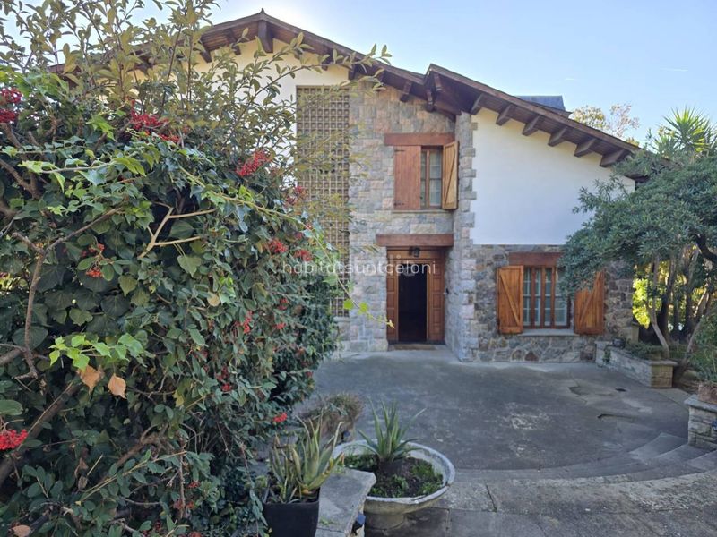 Foto c84463e4-ac6d-40ed-8ad0-6ae61f862f1a. Casa amb calefacció aparcament piscina a Franqueses del Vallès (Les)