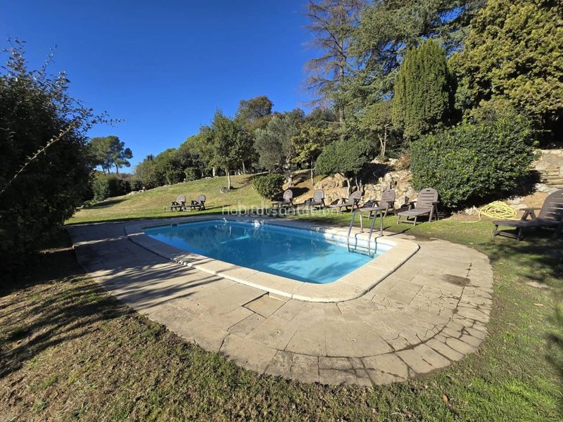 Foto ec1d6d5a-58ff-49c6-b35c-fd7eeeb675ae. Casa amb calefacció aparcament piscina a Franqueses del Vallès (Les)