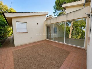 Casa a Calle llanega negra 15. Casa en venta en vallgorguina