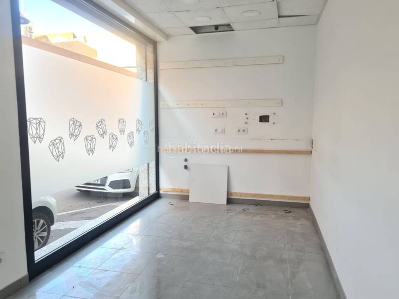 Foto 91e699f8-844c-4d10-9451-60fe47f9e23f. Lloguer local comercial a Sant Celoni
