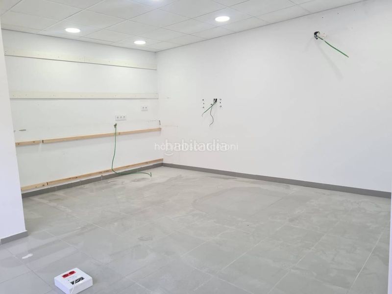 Foto a5b7c87f-9b5d-432e-8d59-45795e5c494f. Lloguer local comercial a Sant Celoni
