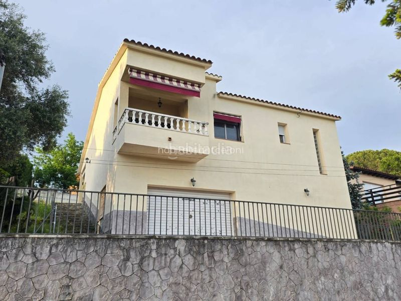 Foto 691a8a97-d182-45f5-b703-b03ec3e064ad. Casa amb calefacció aparcament a Riells i Viabrea