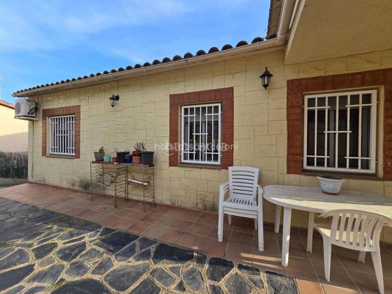 Foto aa786dc7-e665-4e4e-9051-1088ea449bd6. Casa amb calefacció aparcament a Riells i Viabrea