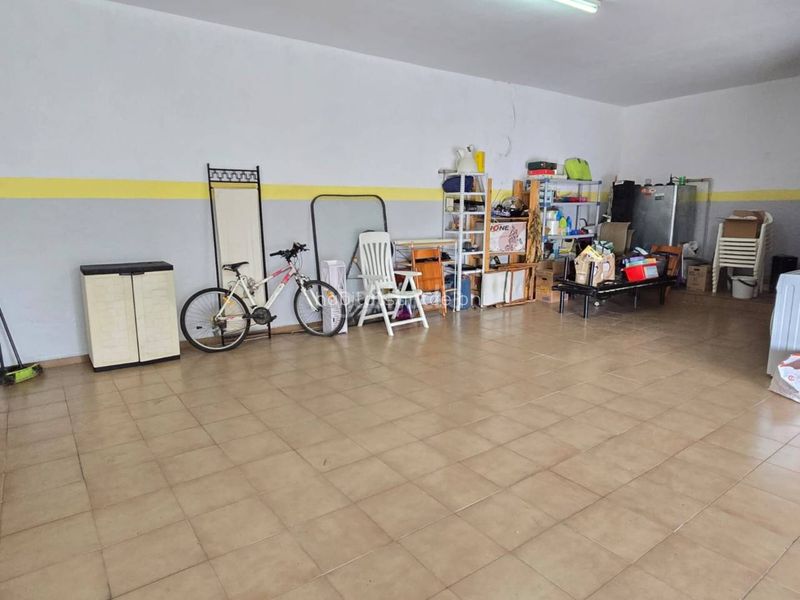 Foto c43859fa-ea90-43a1-b1f4-2cb808ddaf58. Casa amb calefacció aparcament a Riells i Viabrea