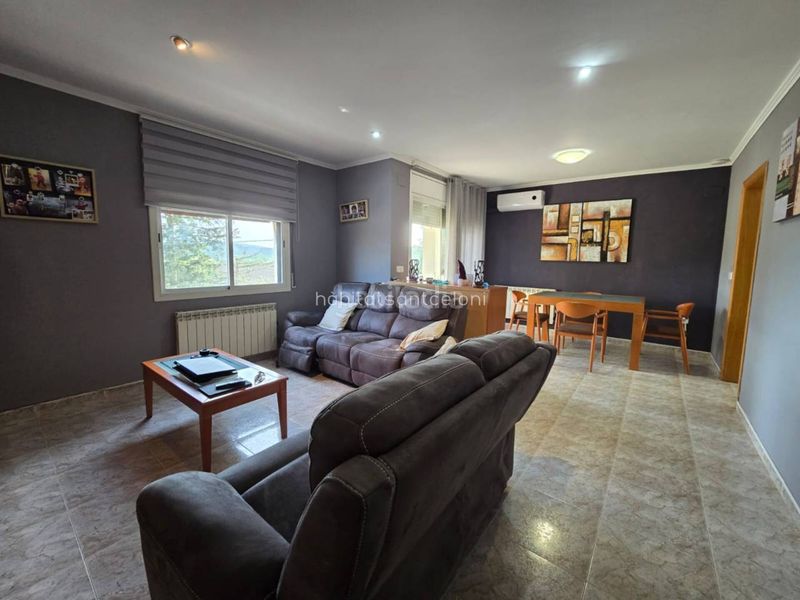 Foto f555cefa-192d-414c-ba8b-22a6502ba9ae. Casa amb calefacció aparcament a Riells i Viabrea