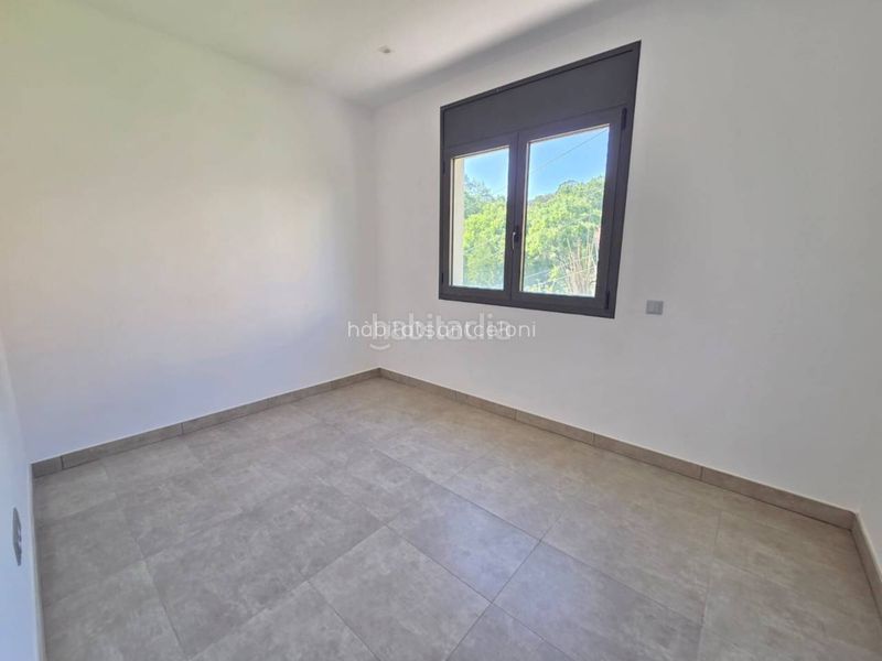 Foto 078a8f3e-64af-4dea-b78c-4467a8d340c6. Casa adossada amb calefacció aparcament piscina a Campins