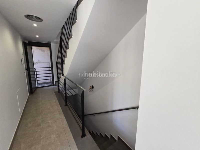 Foto 67759d83-57e6-430c-88d9-4f4b3bea20f0. Casa adossada amb calefacció aparcament piscina a Campins