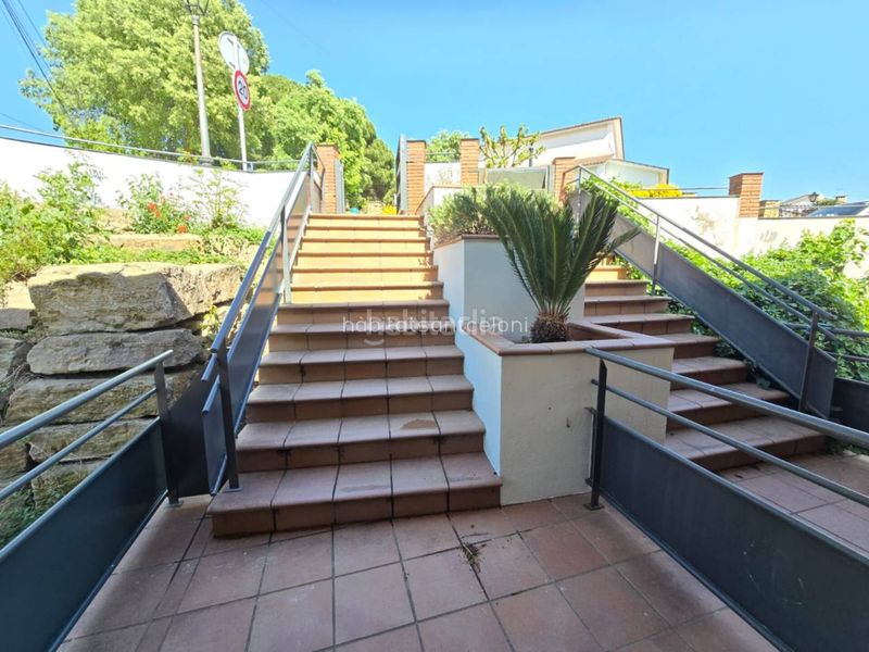 Foto 8a4e403a-6c42-46b8-a83a-b7801811e3e8. Casa adossada amb calefacció aparcament piscina a Campins