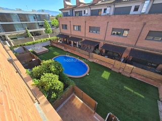 Maison  Calle sant josep oriol. Casa en venta en cardedeu