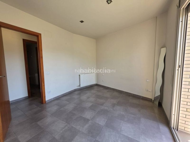 Foto 133c422a-a179-47aa-a5cb-3c2961e6f4e4. Duplex con riscaldamento parcheggio in Sant Celoni