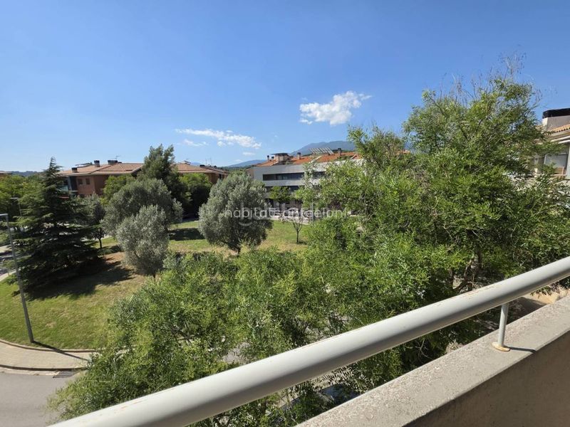 Foto bf2c93ed-e66d-4106-abfa-df6cc2143012. Duplex con riscaldamento parcheggio in Sant Celoni
