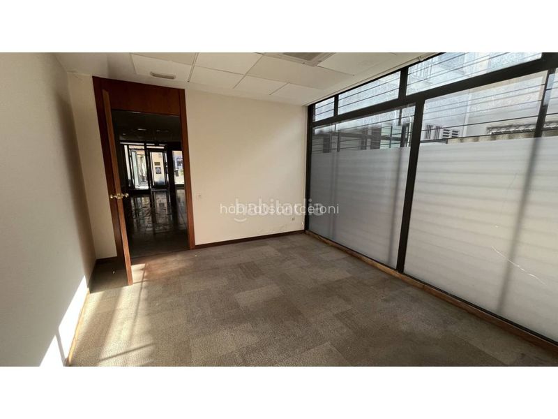 Foto 04f35408-39d8-4f6e-8bb7-a5061cb1ccd2. Lloguer local comercial a calle sant proget 7 a Santa Maria de Palautordera