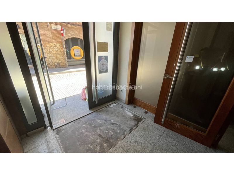 Foto 513534f1-f6a2-411f-965c-66acf0421ede. Lloguer local comercial a calle sant proget 7 a Santa Maria de Palautordera