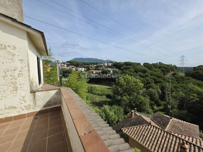 Foto 0ea69e69-3f21-429e-bd3f-d7921e933935. Casa a calle dàlia 14 a Santa Maria de Palautordera