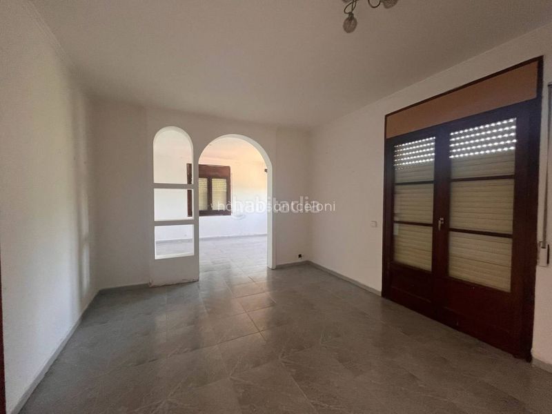 Foto dcd01a0a-cc37-4a02-ae10-047f8464b035. Casa a calle dàlia 14 a Santa Maria de Palautordera