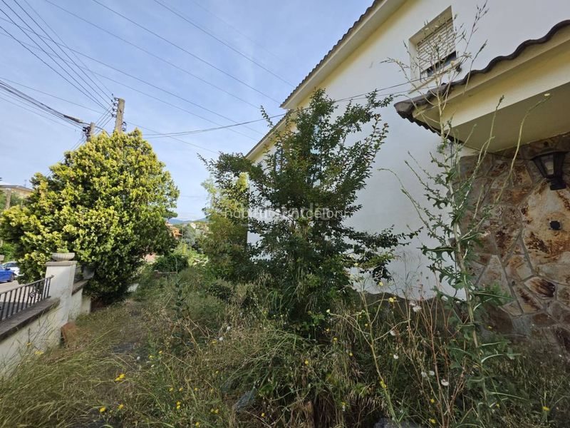 Foto def8c1b1-d235-47fd-856d-9a03763309a6. Casa a calle dàlia 14 a Santa Maria de Palautordera