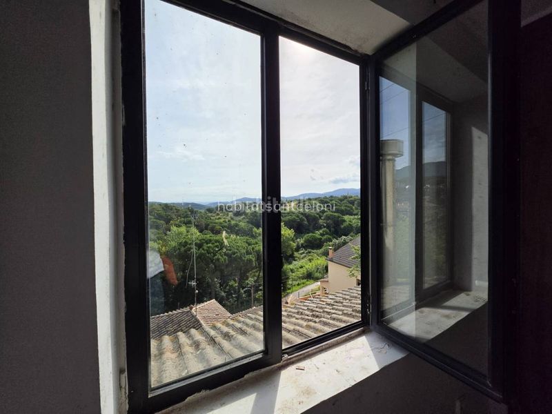 Foto f67b0119-3a45-4797-848f-ddf099753817. Casa a calle dàlia 14 a Santa Maria de Palautordera