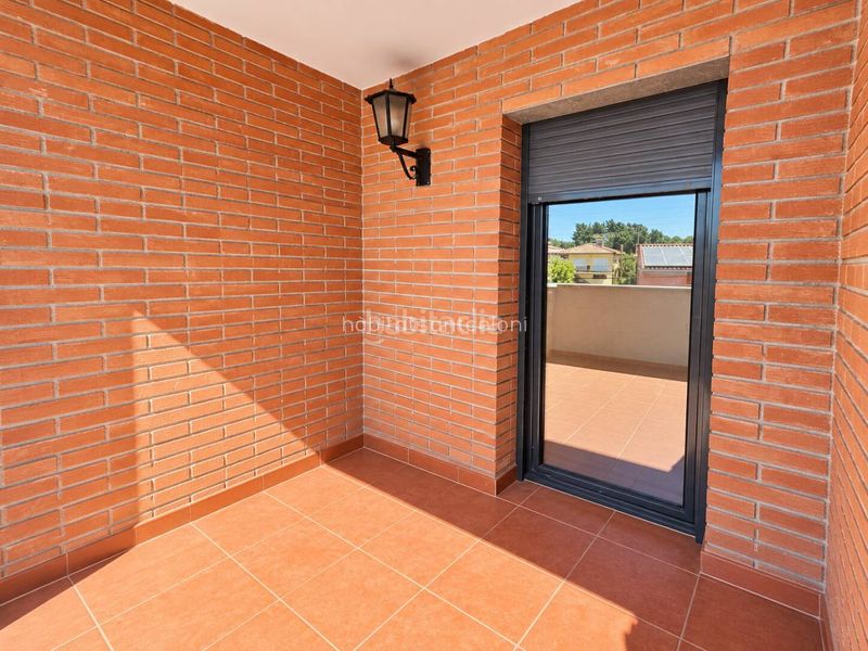 Foto 12273b2e-a565-4624-914d-0046e796edff. Duplex avec piscine dans Riells i Viabrea