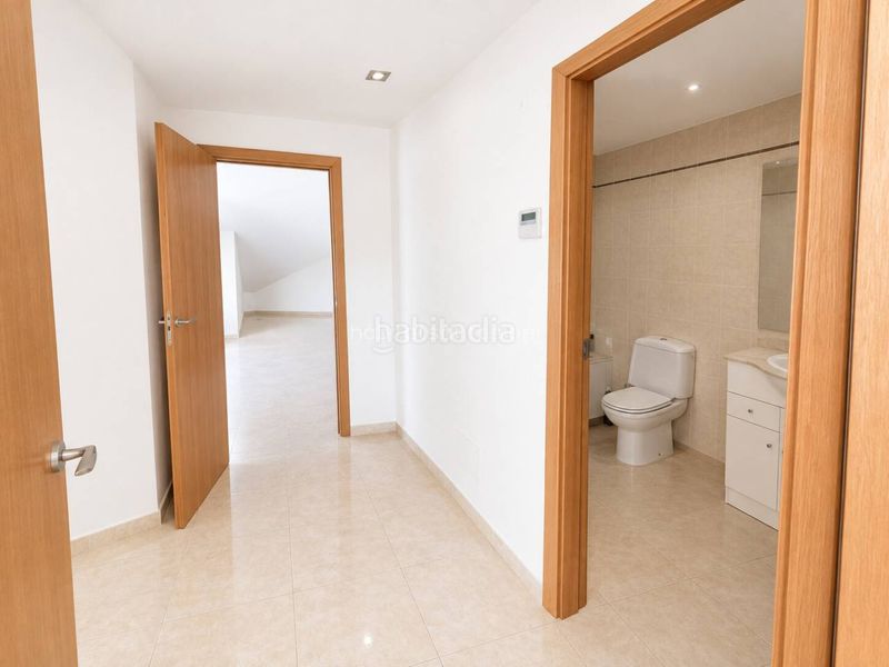 Foto caa5ba6c-00ea-4841-8b4f-dd3968895588. Duplex avec piscine dans Riells i Viabrea