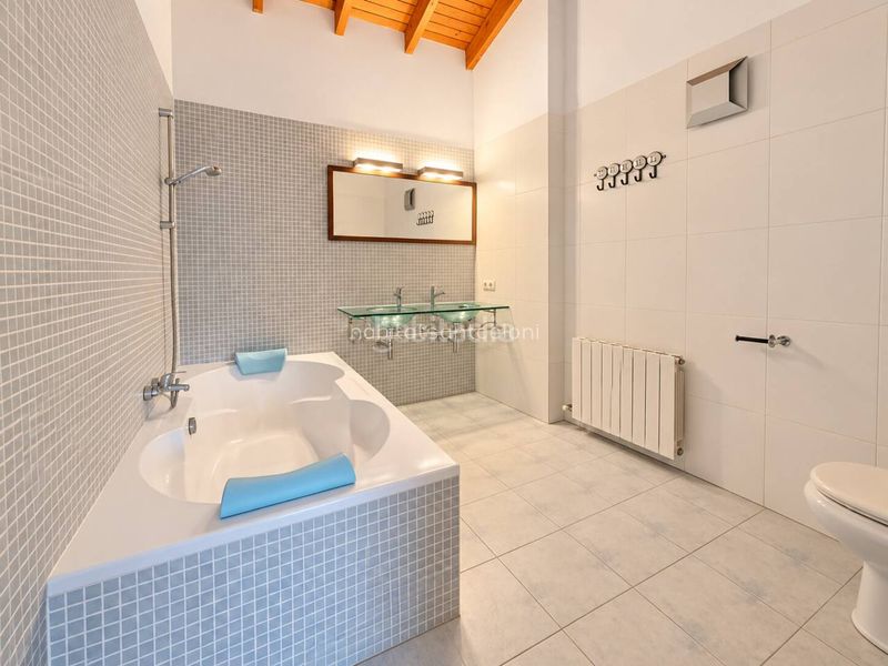 Foto 0eb557a7-54f9-40c7-ab51-a108f5c29f13. Dúplex amb calefacció piscina a Cardedeu