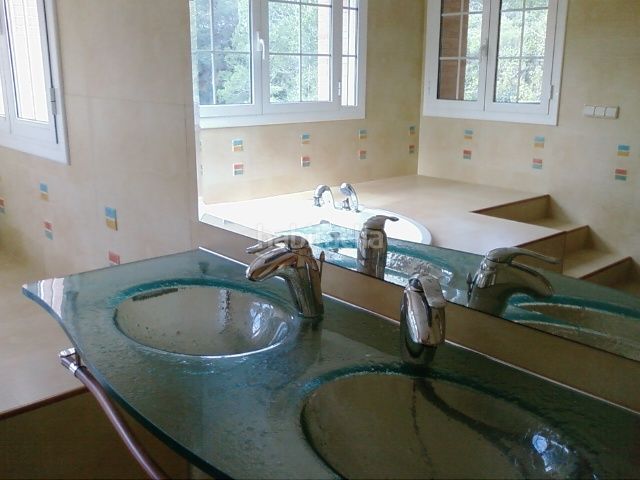 Foto ccce5828-dca4-44a7-b86d-adbdb1fdd665. Casa aparellada amb calefacció aparcament piscina a Salou