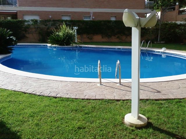 Foto e9aee228-6e76-4315-8846-b17b0c47b92d. Casa aparellada amb calefacció aparcament piscina a Salou