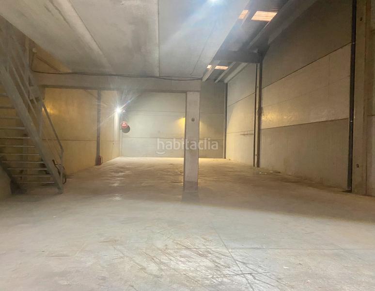 Foto 4f22f820-7022-45b1-8c3e-7cceef186402. Location bâtiment à usage industriel dans Constantí