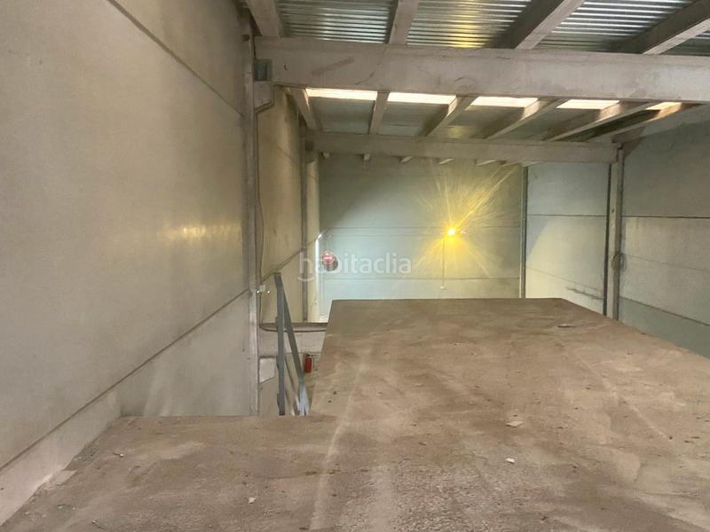 Foto a85f7167-e236-47ef-8dac-794fe4806918. Location bâtiment à usage industriel dans Constantí